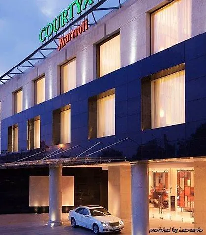Hotel Courtyard By Marriott Kochi Airport Nedumbassery