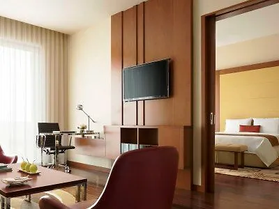 Courtyard By Marriott Kochi Airport Hotel Nedumbassery